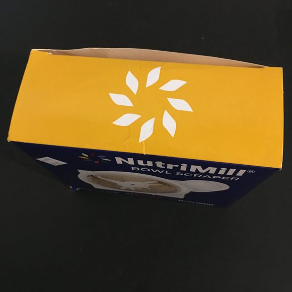 COPY - NutriMill Bowl Scraper made for BOSCH and NutriMill - Picture 5 of 14